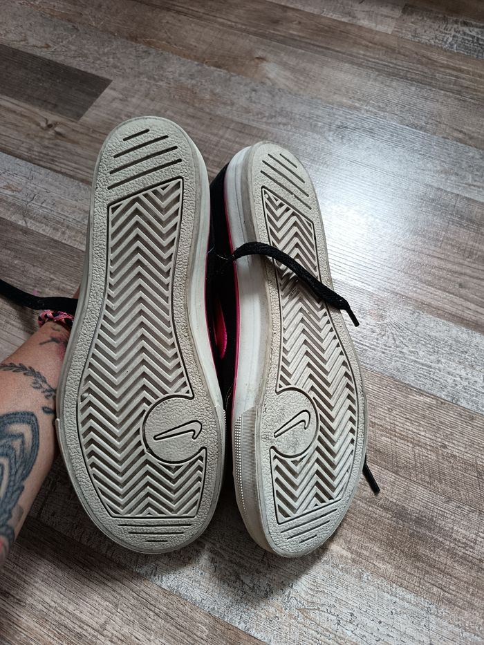 Basket Nike femme 38.5 - photo numéro 5