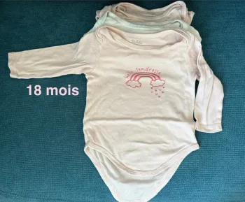 Lot 3 bodies manches longues
