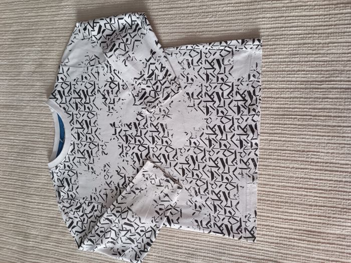 Tee shirt manches T 6 ans