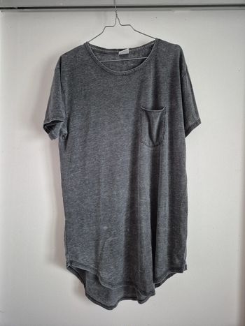 T-shirt Urban Outfitters