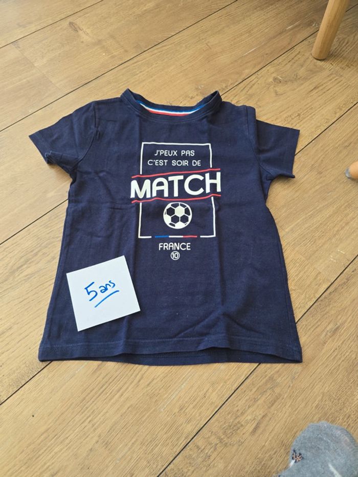Tee shirt kiabi foot 5 ans