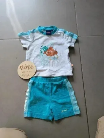 🐠 Ensemble craquant bébé Finding Nemo – 9 mois – T-shirt + short