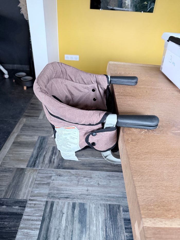 Siège de table portable - photo numéro 4