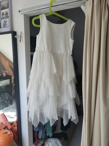 Robe 8.9 ans