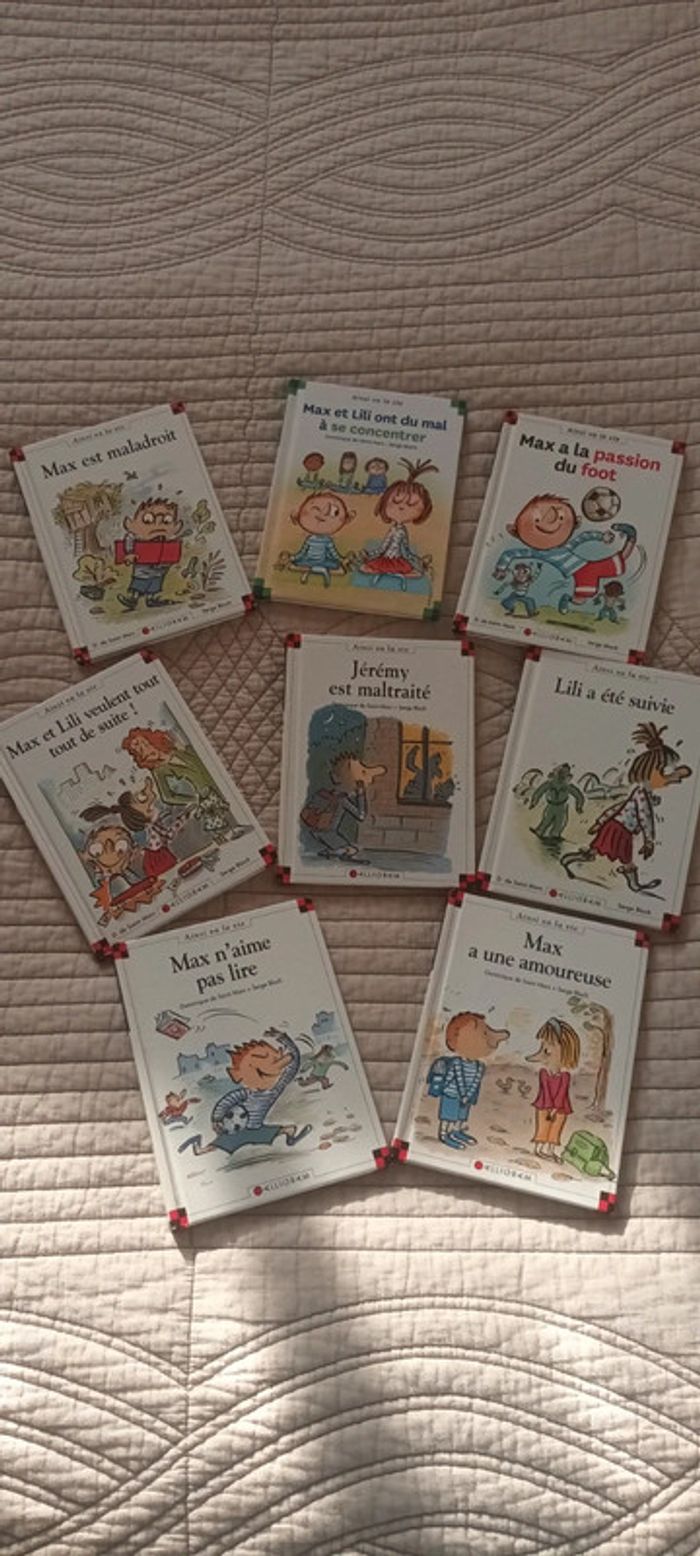 Lot de 8 livres max et lili