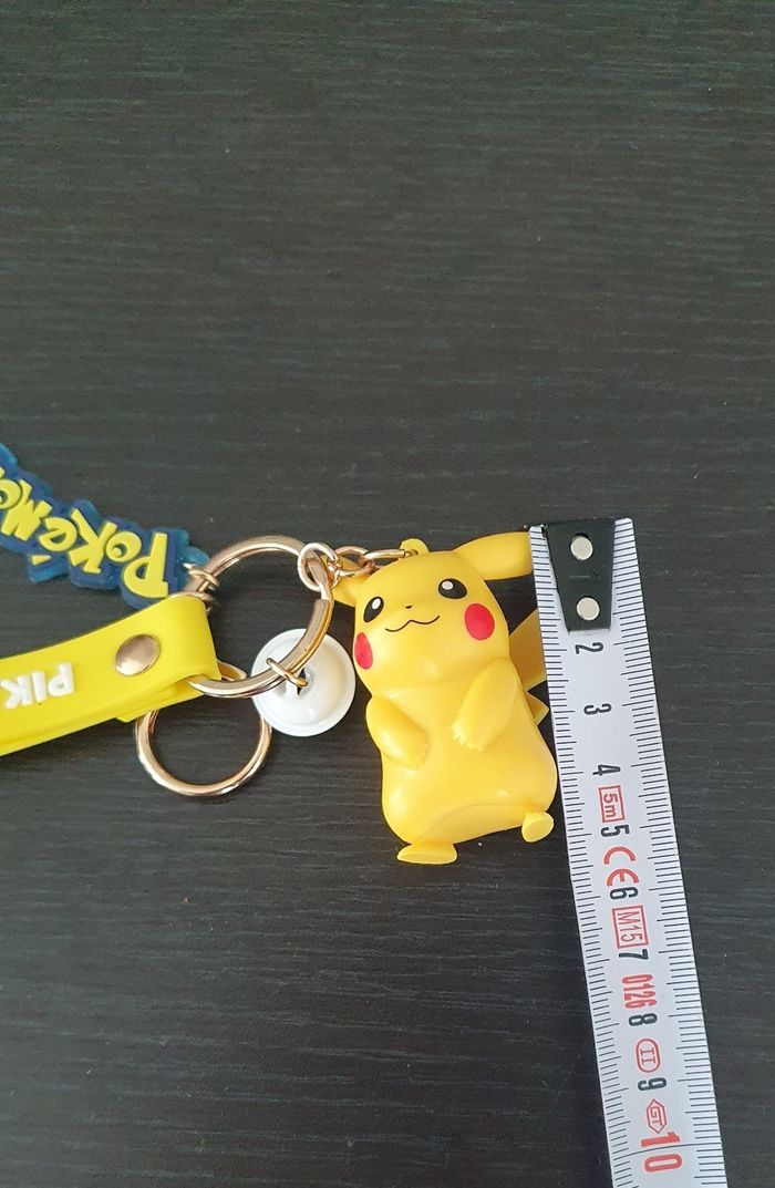 Porte clé neuf Pikachu - photo numéro 3
