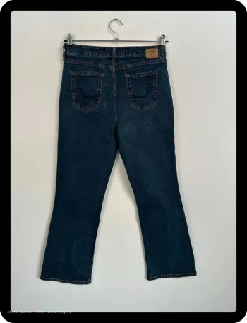 Jean Levi's Signature Femme Marine | At Waist Bootcut | Taille 16M W33 FR44 | Très Bon État | BP22