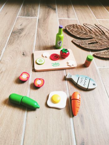 🐟Dinette légumes et divers aliments à scratch avec plateau en bois marque Vilac