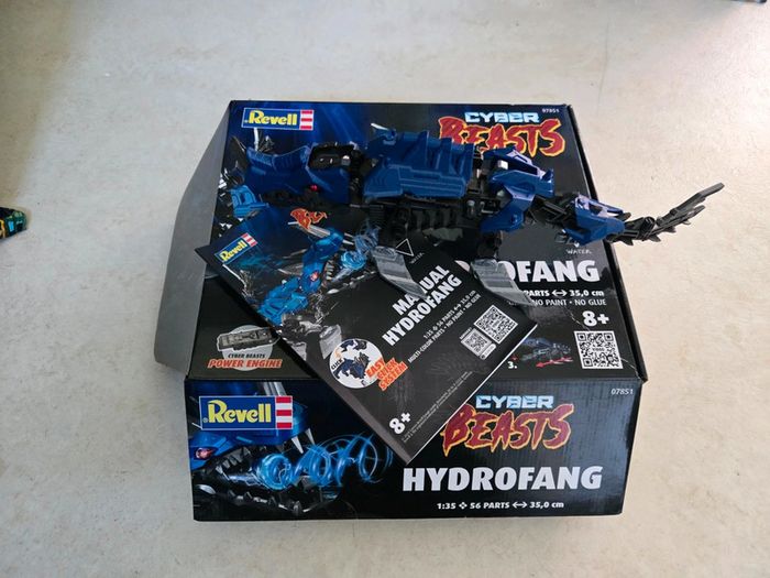 Cyberbeasts hydrofang, revell