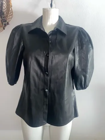 Chemise manche bouffante simili cuir