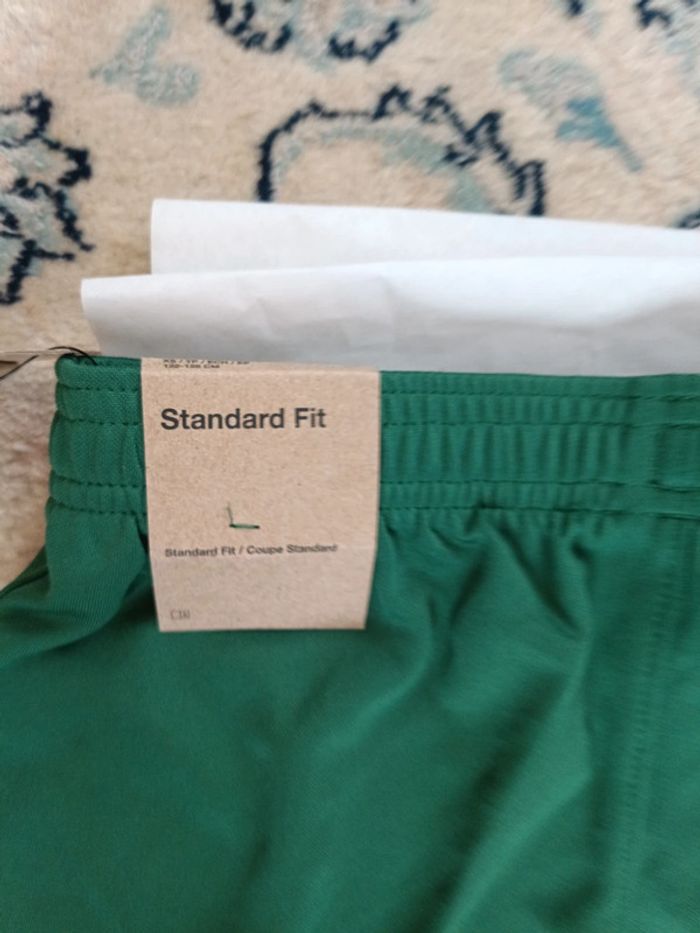 Short de foot Nike équipe Portugal taille 5/6 ans authentique neuf - photo numéro 10