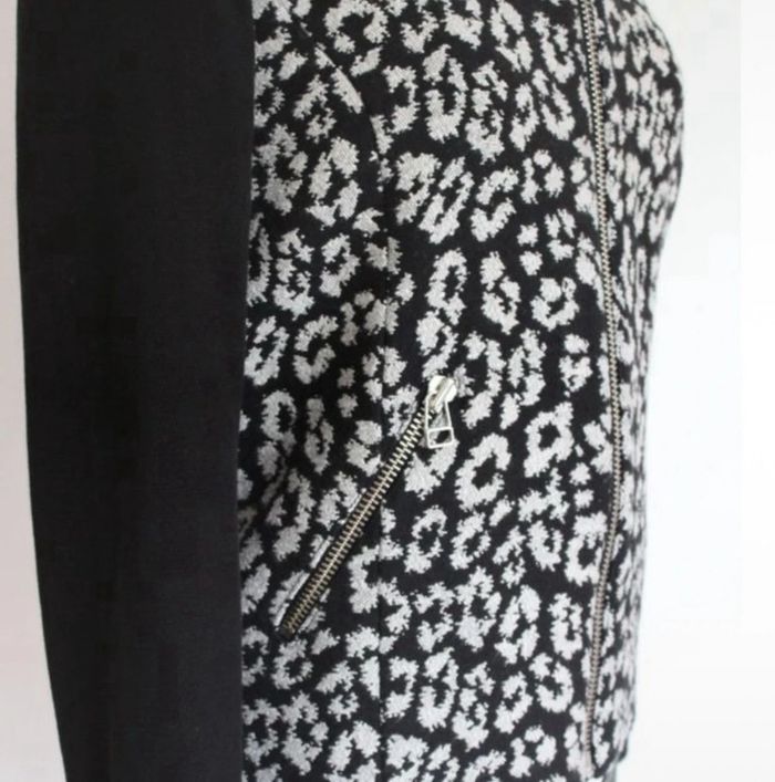 Veste imprimée noire et blanche MANGO – Taille M - photo numéro 3