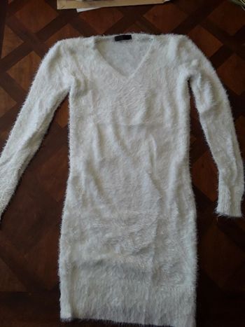 Robe pull blanche S ZARA TBE