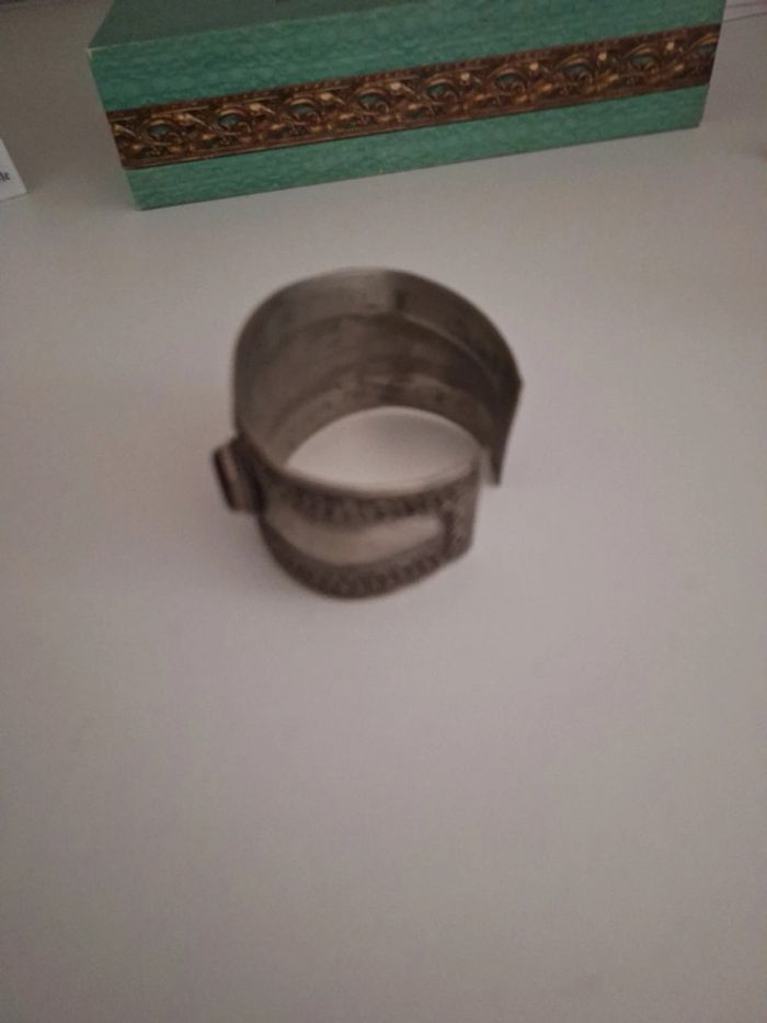 Manchette, bracelet jong ouvert en métal berbère - photo numéro 3