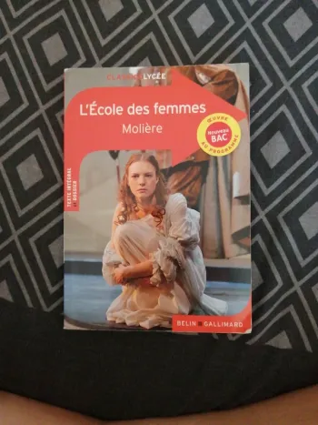 livre "l'école des femmes"