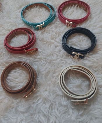 Lot ceintures fines colorées 102cm TBE