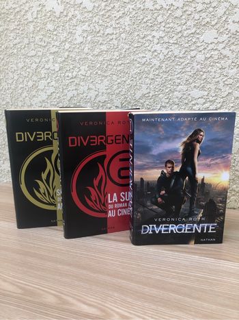Série intégrale Divergente de Veronica Ruth