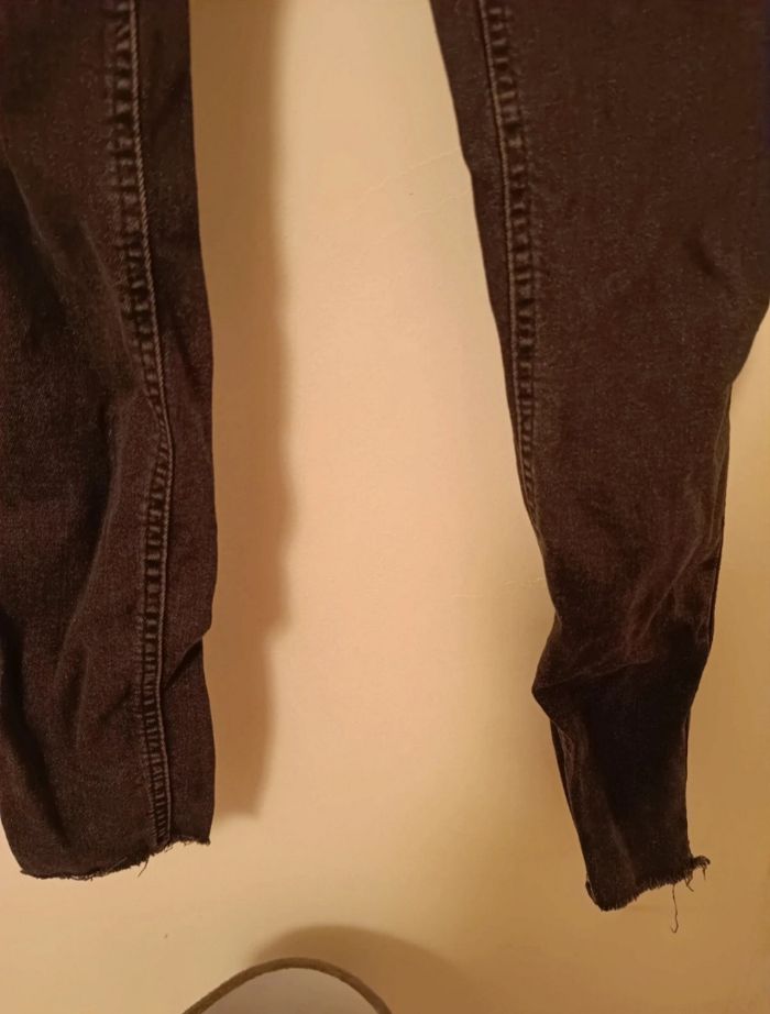 Jean / Pantalon Denim Noir Classique – Taille 36 (S) - photo numéro 2