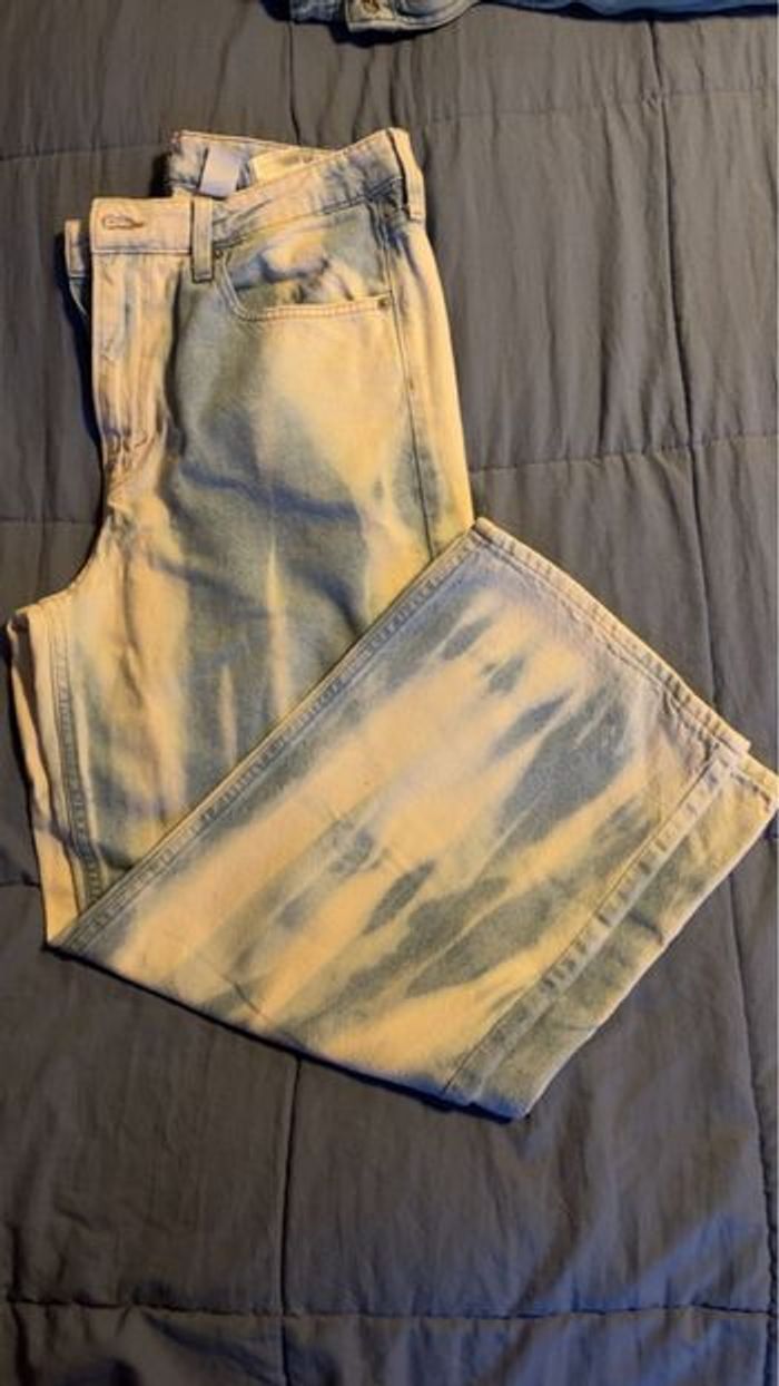 Pantalon délavé blanc et bleu claire - photo numéro 3