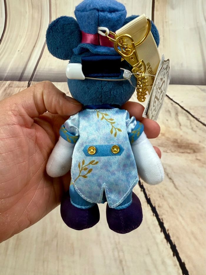 Peluches collector Disney Mickey & Minnie Fantasy Springs Hôtel - photo numéro 10