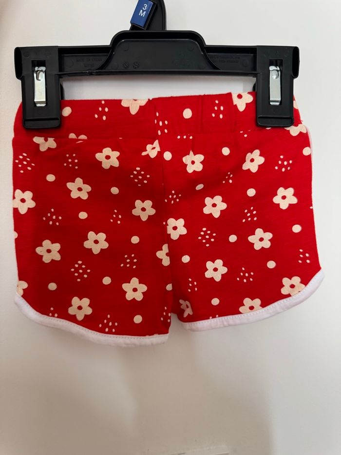 Tenue short teeshirt - photo numéro 6