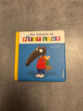 Livre mes histoires de petits loups