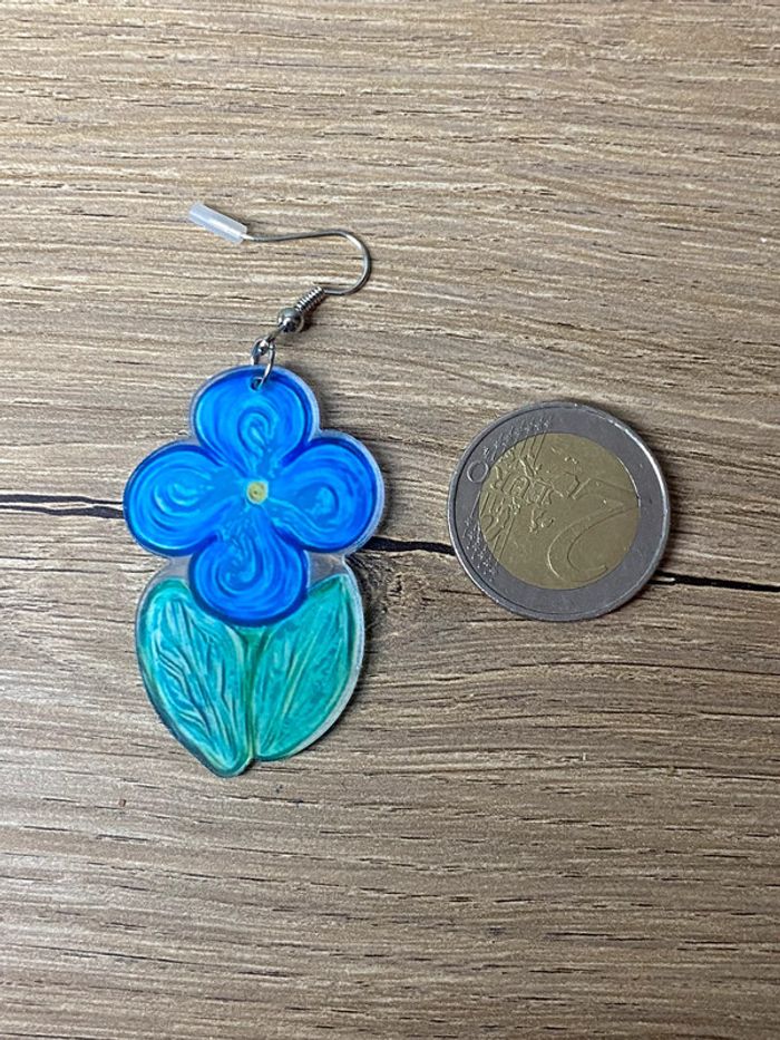 Boucles d oreilles acrylique fleurs rétro - photo numéro 6