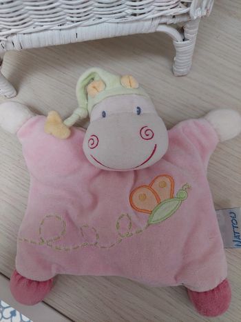 Nattou - doudou hippopotame rose