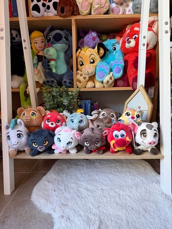 Peluche Disney Disneyland naïf 