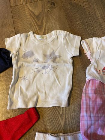 Lot 5 vêtements fille T3 mois