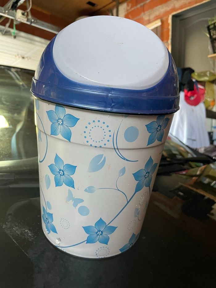 Poubelle Salle de bain ~ wc