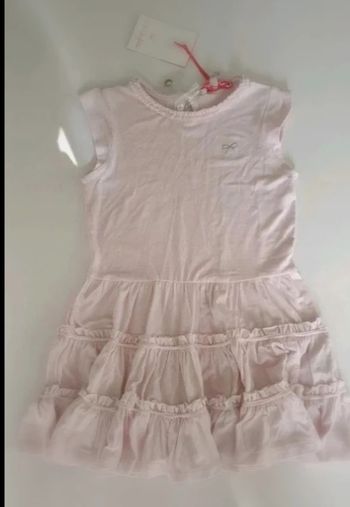 Robe Lili gaufrette 4 ans neuve