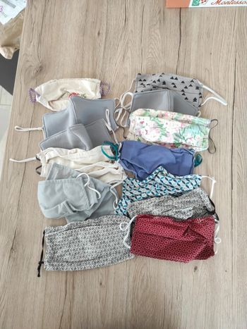 Lot de masques en tissus