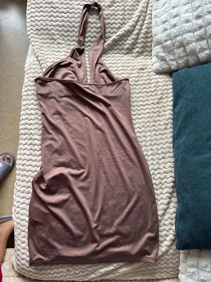 Robe dos nu marron taille S - photo numéro 2