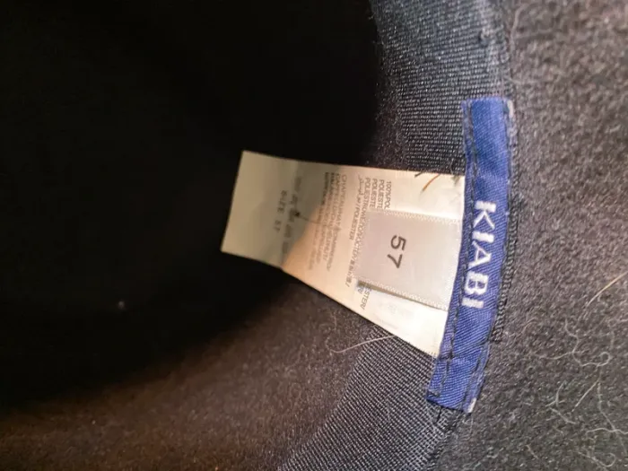 Chapeau noir - photo numéro 3