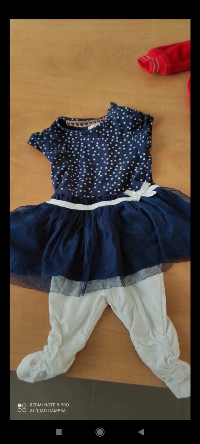 Lot vêtements fille 1 mois