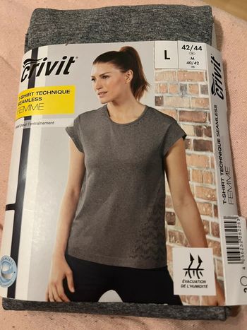 T shirt sport L Crivit