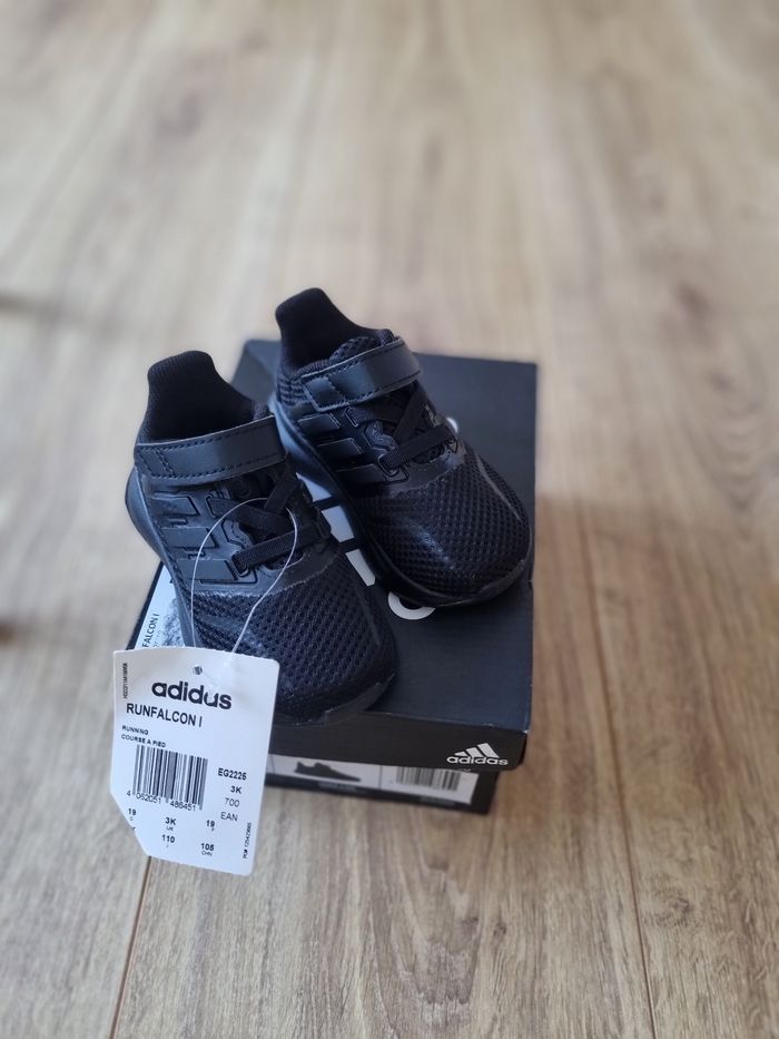 Baskets Adidas