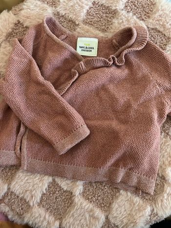 Gilet naissance  (50cm) marque tape à l’œil 