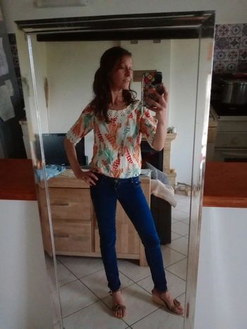 Blouse femme M manches courtes plumes multicolores c75