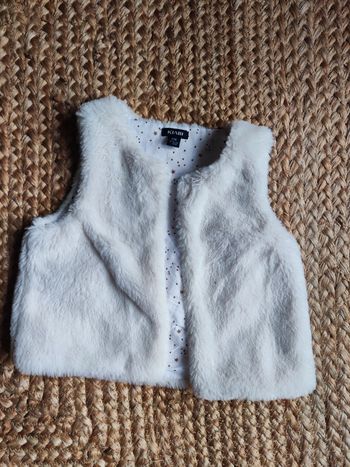 Gilet fourrure sans manches 12 mois