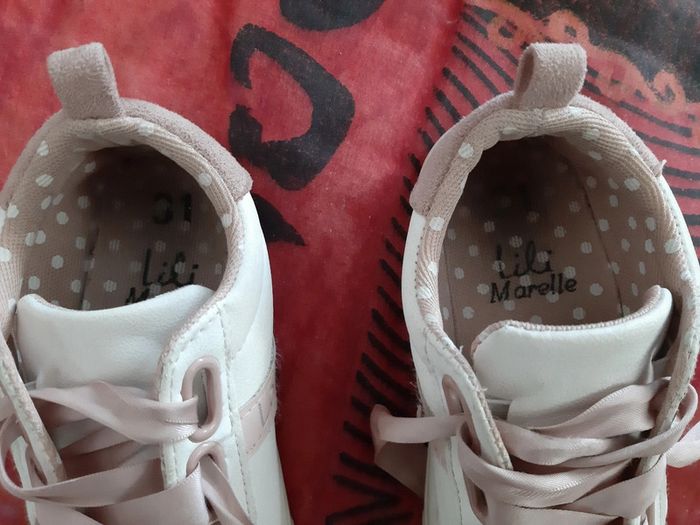 Baskets lacets satin rose P31 - photo numéro 3