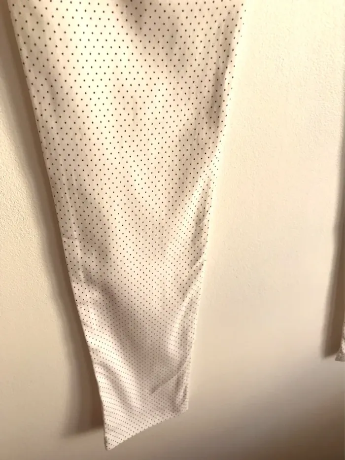 Pantalon blanc à pois noir taille 34 neuf jamais porté - photo numéro 8