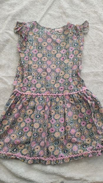 Robe à fleurs blanche rose jaune noir 8 ans  u essentiel
