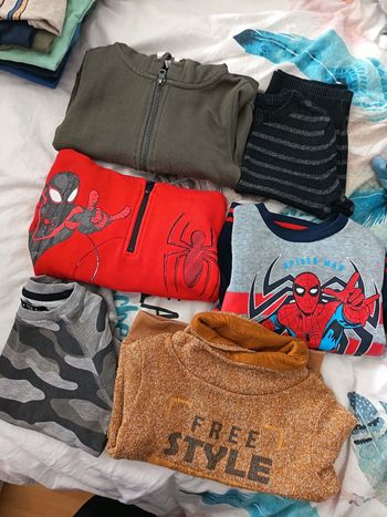 Lot vêtements garçon 60 pièces