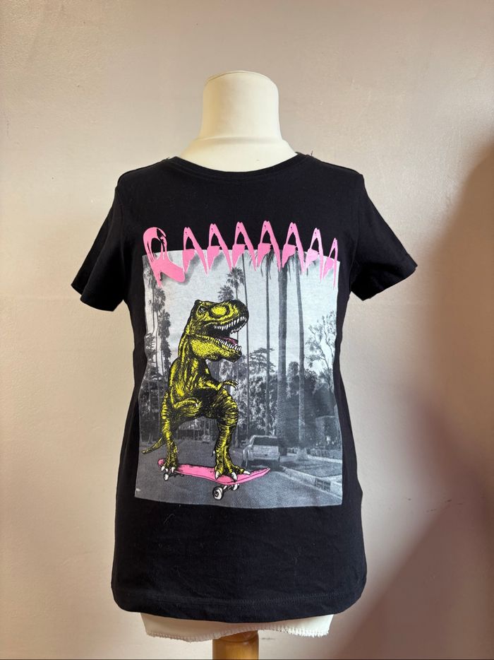 T-shirt fille taille 110 - photo numéro 1