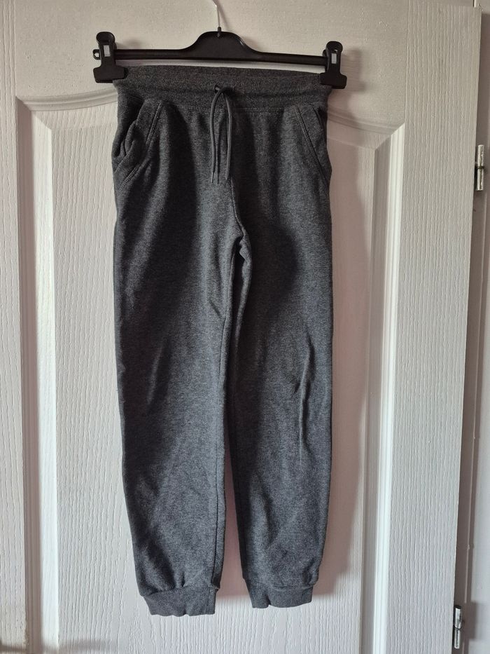 Lot vêtements garçon 👦 9/10ans - photo numéro 9