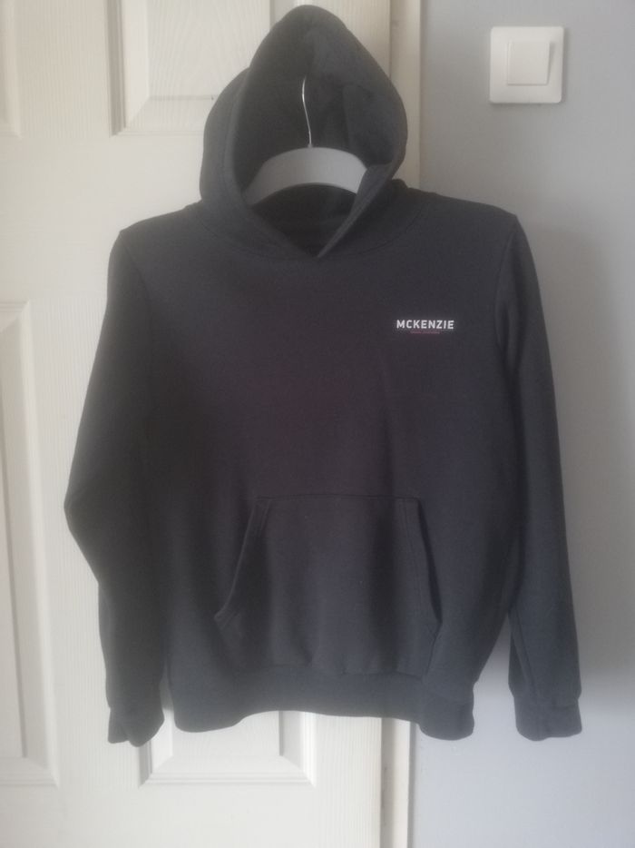 Pull McKenzie 13 ans
