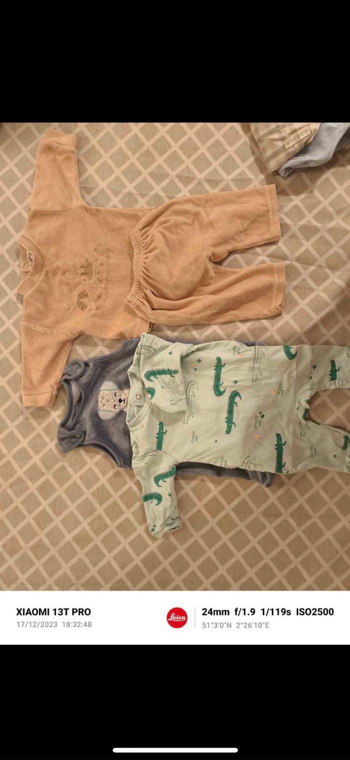 Lot pyjamas - photo numéro 3