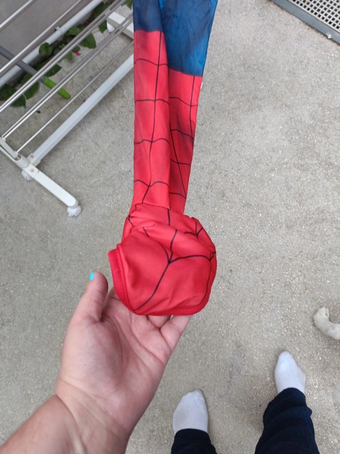 Déguisement Spider-Man avec muscle taille l 10 ans - photo numéro 8
